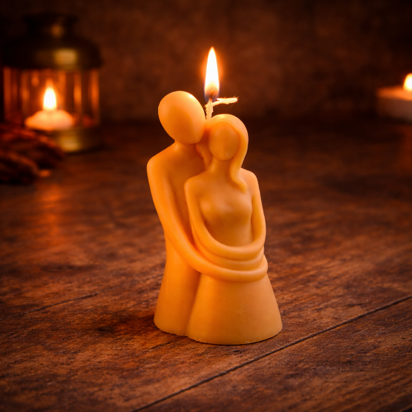Embrace Love Couple Sculpted Candle